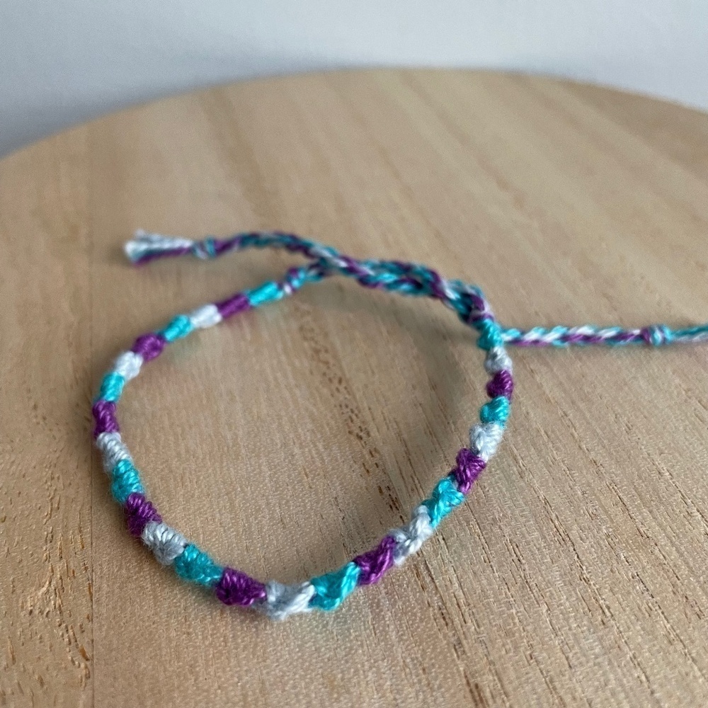 10/$25 Sarah Woven Bracelet